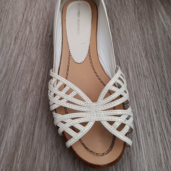 Sigerson Morrison Womens White Sandals Wedge Patent Leather Made in Italy - Picture 4 of 10